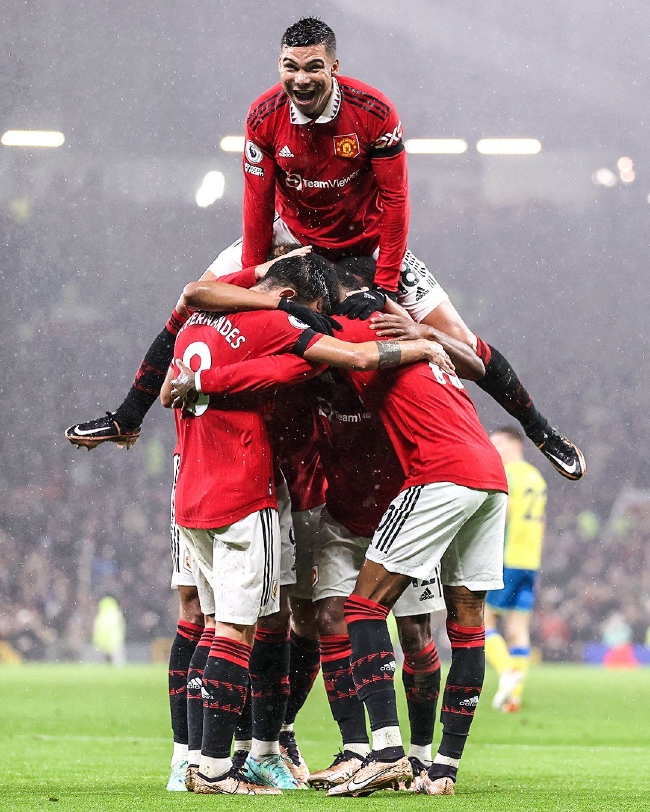 更专注于足 更专注于足